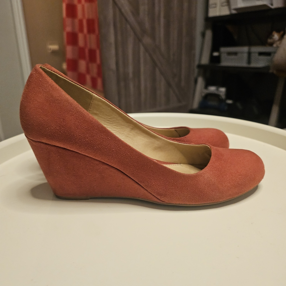 Chinese Laundry Women's Wedges - Rust - Picture 4 of 10